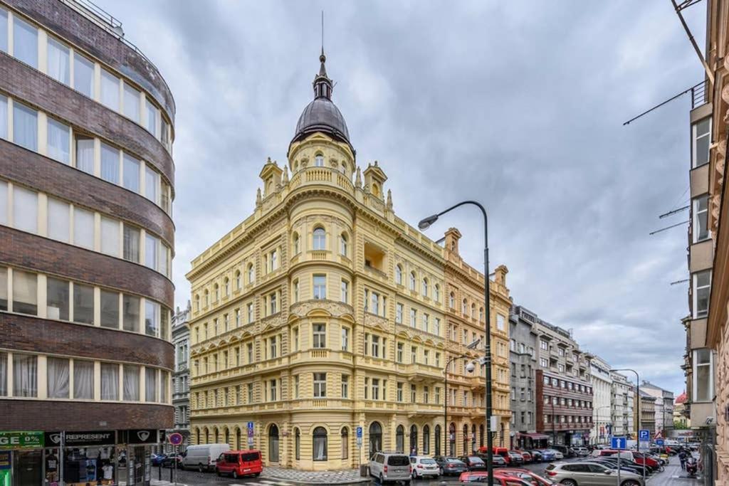 Modern Cozy Apartment In Central Prag Dış mekan fotoğraf