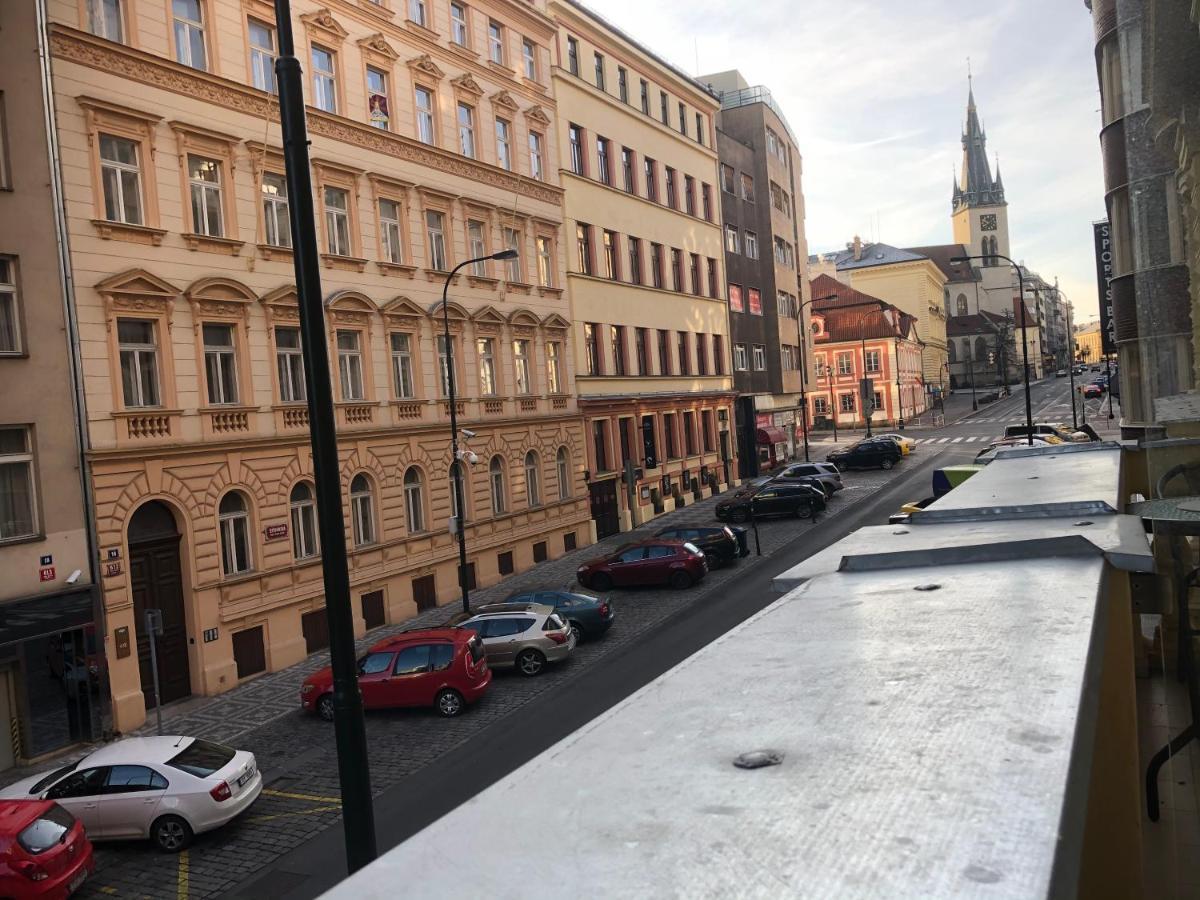 Modern Cozy Apartment In Central Prag Dış mekan fotoğraf